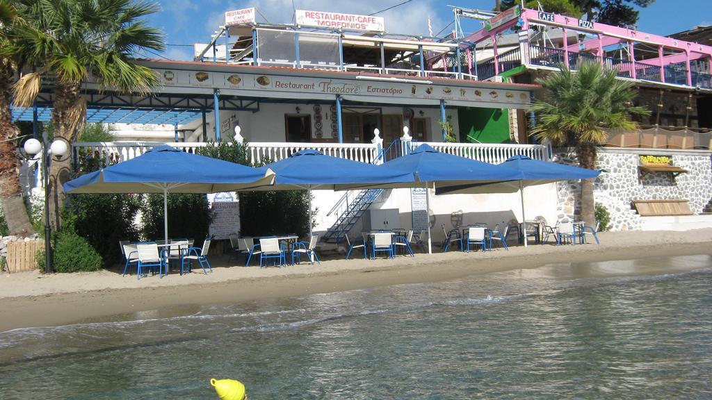 Oasis Hotel Theodoros & Litsa Galaris Agia Marina (Aegina) Exterior foto