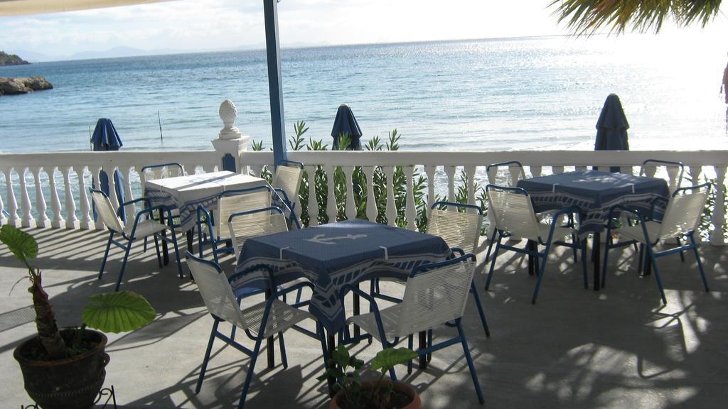 Oasis Hotel Theodoros & Litsa Galaris Agia Marina (Aegina) Exterior foto