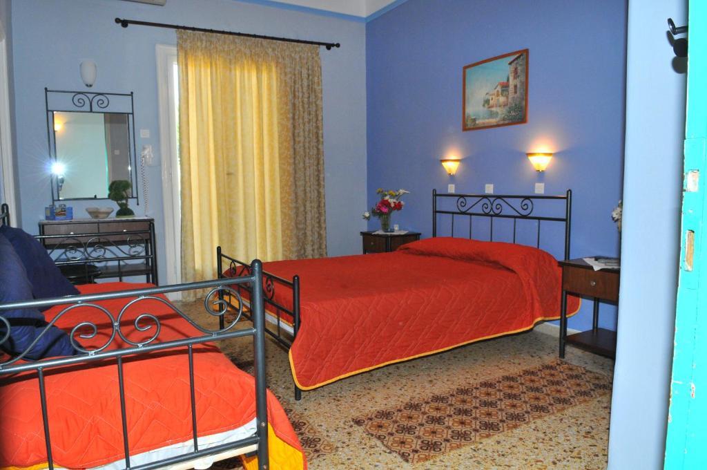 Oasis Hotel Theodoros & Litsa Galaris Agia Marina (Aegina) Quarto foto